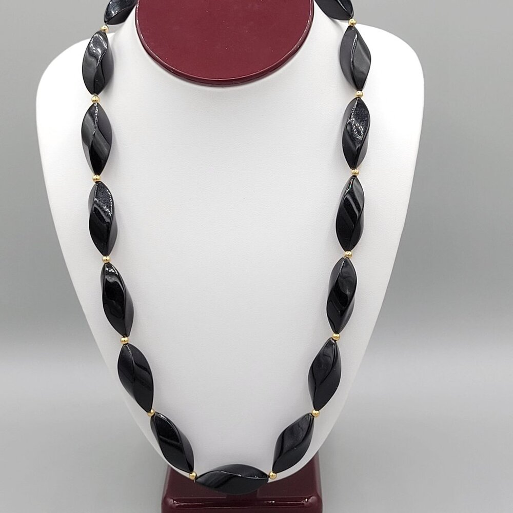 Trifari Twisted Diamond Black Beaded Necklace Gold Tone Spacers 25 in Vintage